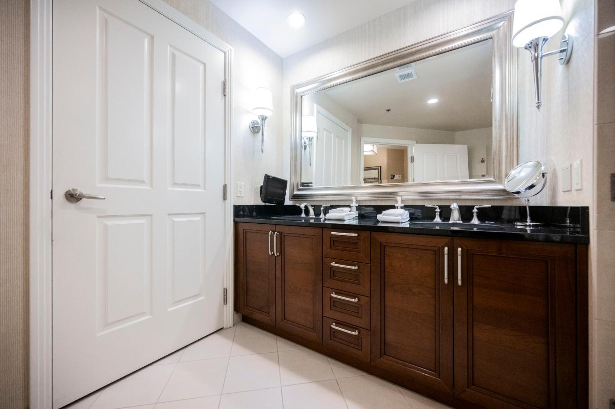 Apart-hotel Signature By Owner Direct